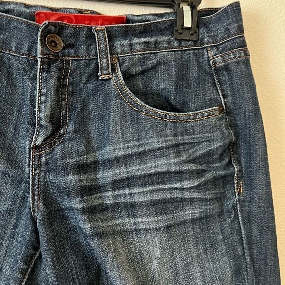 Refugee Women Jeans shorts 9 - Picture 2 of 5